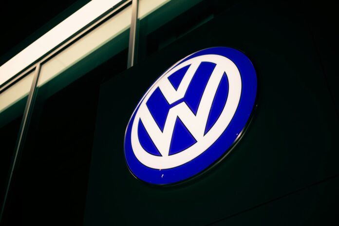 Ganancias de Volkswagen cayeron en segundo trimestre de 2025 con respecto a hace un año