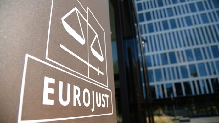 Europa: Desmantelan red de estafa de criptomonedas que sustrajo más de $100 millones