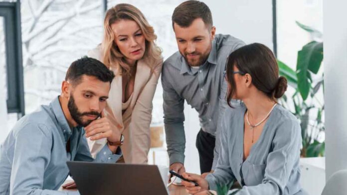 Comunicación asertiva en el trabajo: ¿Qué debe hacer un líder?