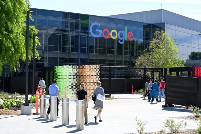 Google eliminó 100 puestos relacionados con el diseño en su unidad de nube
