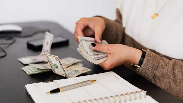 73% de las renuncias en empresas son por mejores salarios